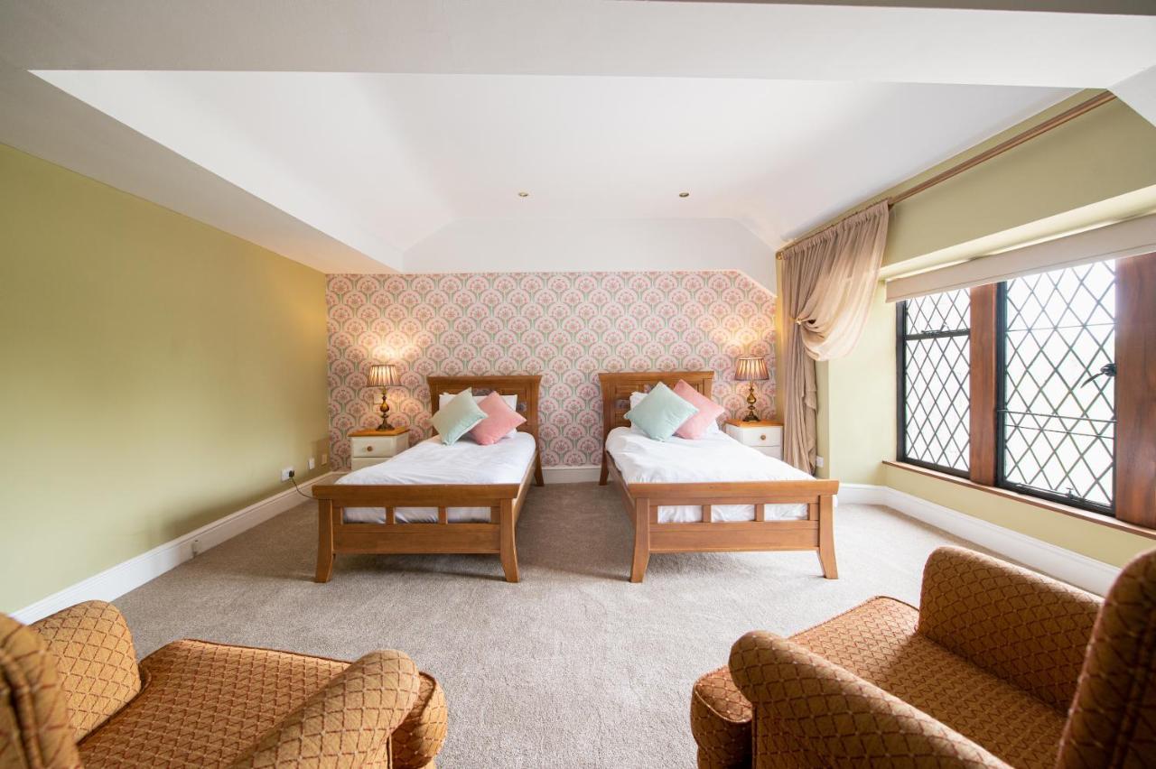 Miskin Manor Hotel Hensol Luaran gambar
