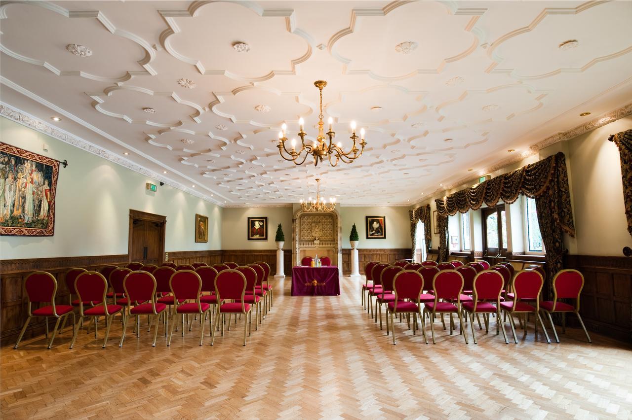 Miskin Manor Hotel Hensol Luaran gambar
