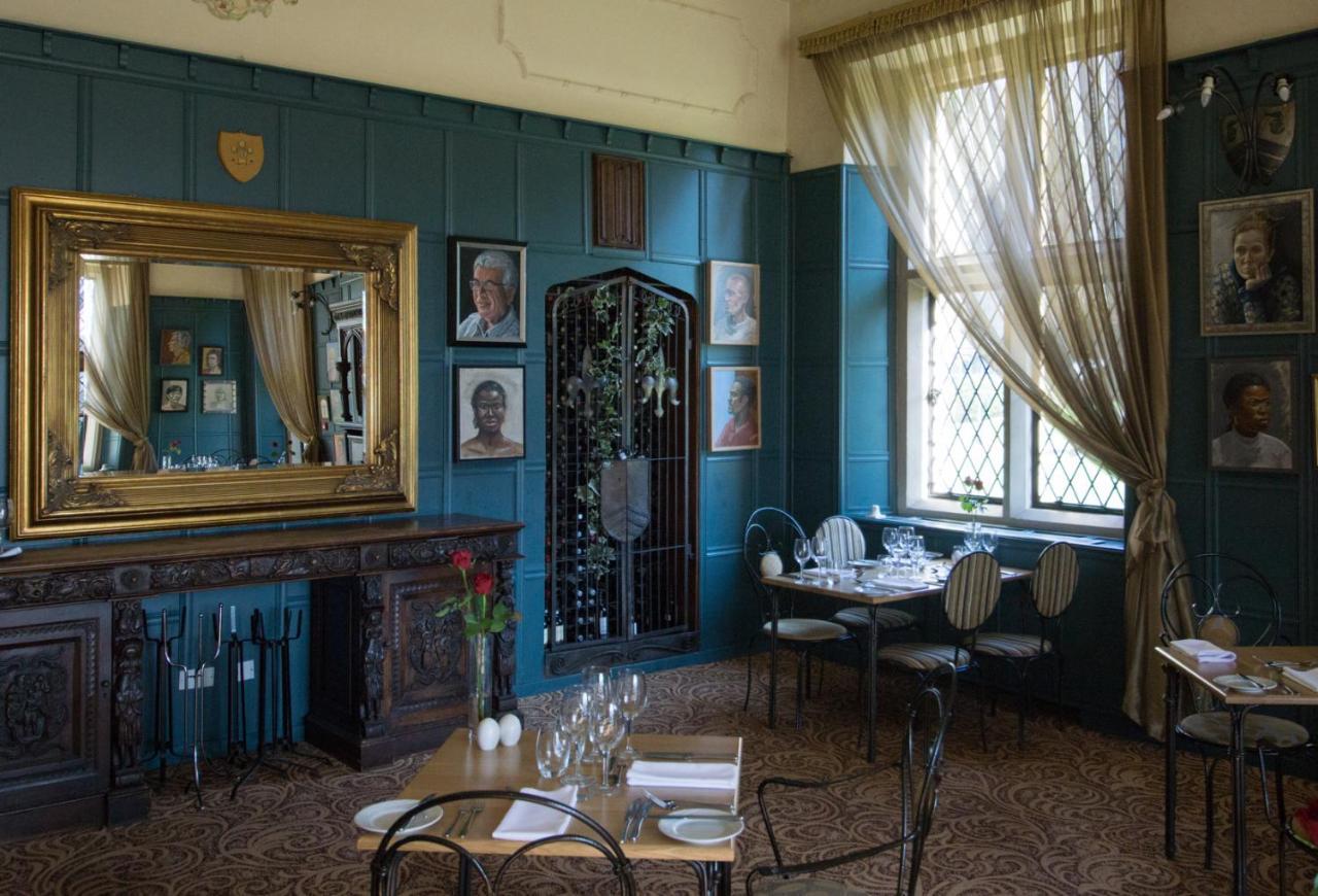 Miskin Manor Hotel Hensol Luaran gambar